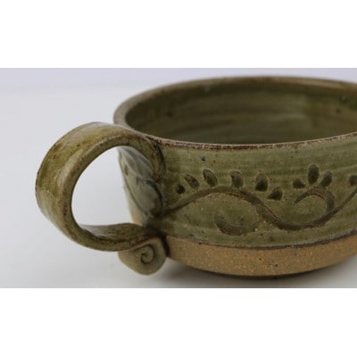 伝統のやちむん　からくさ紋様スープカップ(1個)【仁陶器工房】