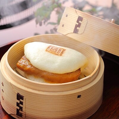 長崎角煮まんじゅうと白バーガー詰合せ(赤箱)