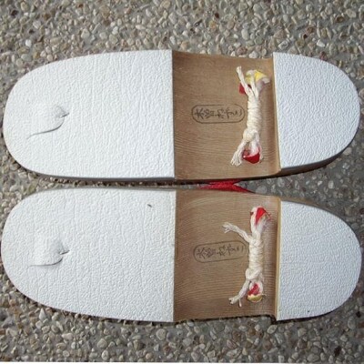 木曽ねずこ下駄　縞柄高原鼻緒　女性用　並寸