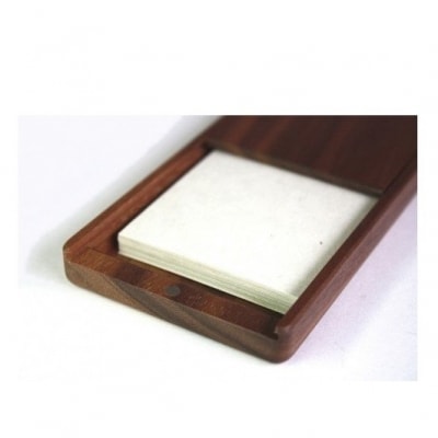 【アイデア×デザイン×技】木の名刺入れ(ウォルナット)【DG003】