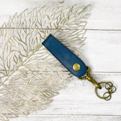 本革　藍染め　キーホルダー【CT012】
