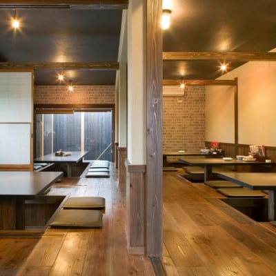 《黒豚》冷凍生餃子(64個)【AK002】