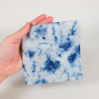 本藍染コットン100%ハンカチ ムラクモ染め【ホワイト系】【CZ060VC01】