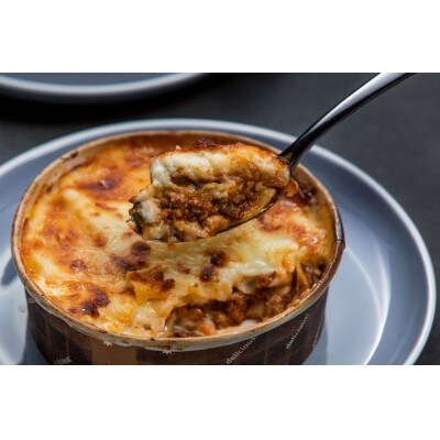 シェラトン　とろけるチーズの宮崎ミートラザニア　2種 各1個