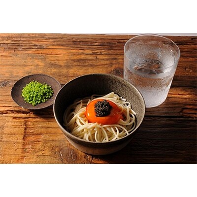 1983 J.CAVIAR バエリ (50g)とキャビアのために作られたスペシャルウォッカセット