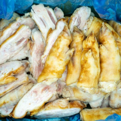 国産 豚足てびち 半割りカット済み 焼足毛処理済 約10kg 20～30本前後