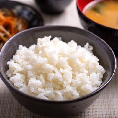 令和7年産 無洗米 コシヒカリ 計約9kg cs-0004