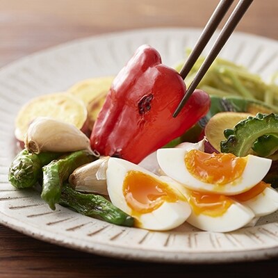 道の駅松浦海のふるさと館「旬のお野菜+産みたて濃厚玉子6個」の大満足セット!
