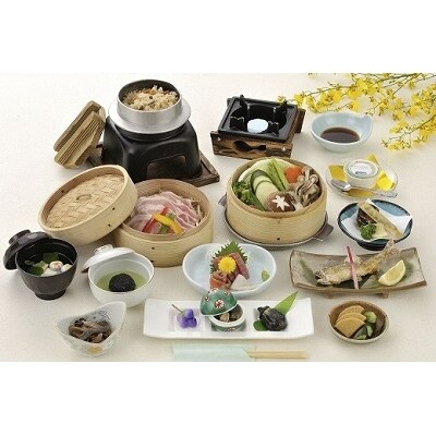 国民宿舎サンレイク草木 ペア宿泊券(1組2名様・1泊2食付き)【130】