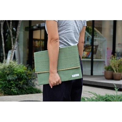 村山大島紬　Clutch　Bag　(緑色)