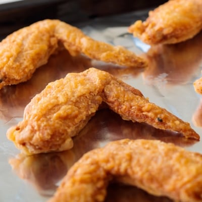 『定期便』:3ヵ月連続 さつま地鶏屋彩鶏鶏(いろとりどり)セット　TF443