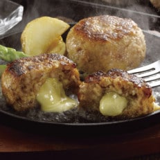 肥後の赤牛のモッツアレラチーズインハンバーグ (150g×8個)(相良村)