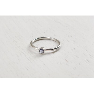 【プレゼント包装付き】丸い誕生石リング(シルバー)