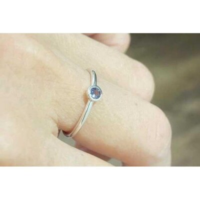 【プレゼント包装付き】丸い誕生石リング(シルバー)