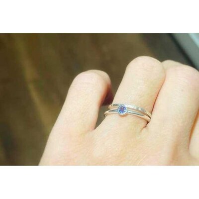 【プレゼント包装付き】丸い誕生石リング(シルバー)