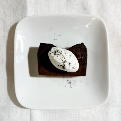 【四国一小さなまちの洋菓子屋さん】bon appetit(ボナペティ)生チョコテリーヌ　1本