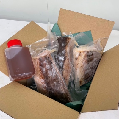 【四国一小さなまち】★カネアリ水産★ブリの藁焼きタタキ　約1kg　タレ付き 