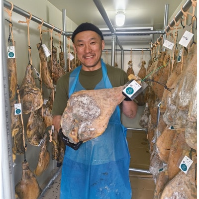 生ハム　モモ(ハモン)後脚　1kg以上　【ブロック】ハモンテンパク　長期熟成　9ヵ月以上