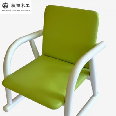 【秋田木工】キッズチェア「ゆざわっこ」　ホワイト塗装×グリーン[O7401-3]