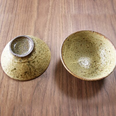 ヒビ粉引めし碗 作家:馬渡 新平_Y020-0453