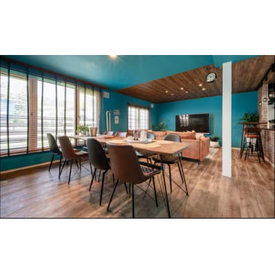 ウェルカムワイン付一棟貸し民泊宿泊券　『RISE』 1泊・10名様まで利用可能_Y147-0001