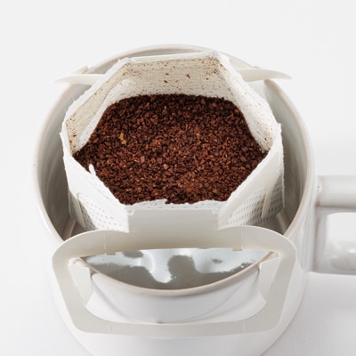 煎りたて挽きたてを詰め込んだコーヒードリップパックとパティシエの焼き菓子　詰め合わせ