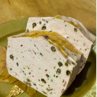 箕面もみじ山椒ケーゼ　ハーフ