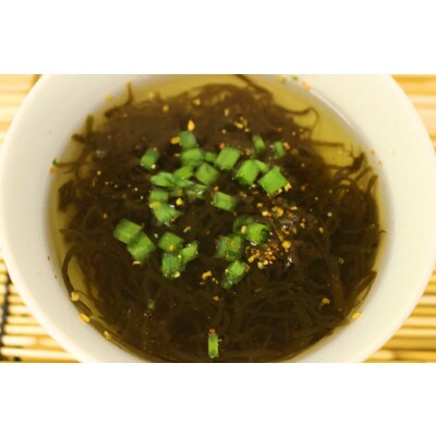 海市水産から直送!生もずくを使用した「もずくスープ」5食入り×7箱