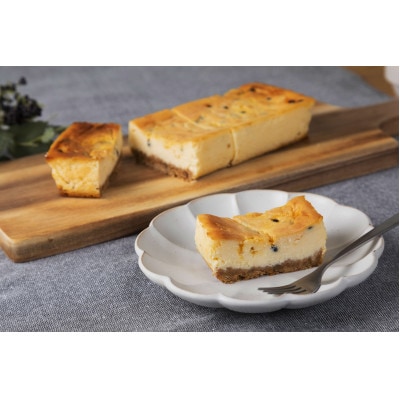 【おやつの実　Lafra(ラフラ)】パッションフルーツチーズケーキ　1本