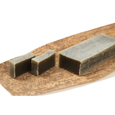 本竹皮包み羊羹　抹茶羊羹