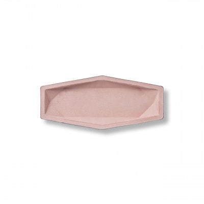 colmのレザートレイM ピンク「好きなモノの魅力を引き立てる立体成型してつくった本革製トレイ」