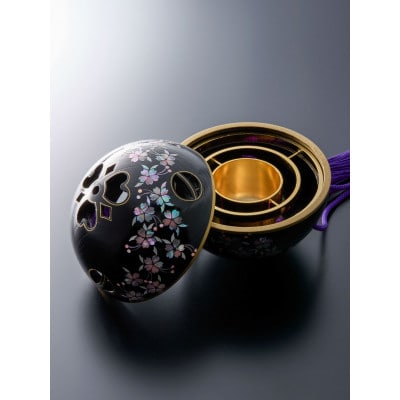 吊香炉『薫珠』(R)桜(青貝螺鈿)本漆・真塗または掻合塗(黒)大14cm　紫色房・紐