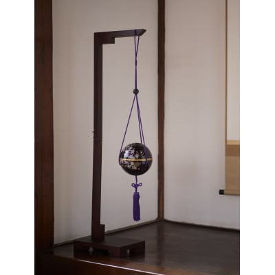 吊香炉『薫珠』(R)春秋(金蒔桧)本漆・拭き漆(こげ茶色)大(14cm)朱色房・紐