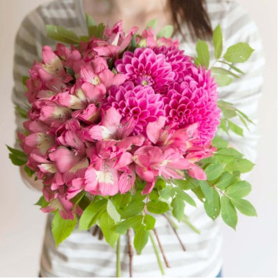 「毎週」届く、旬の花束(52回/1年間)