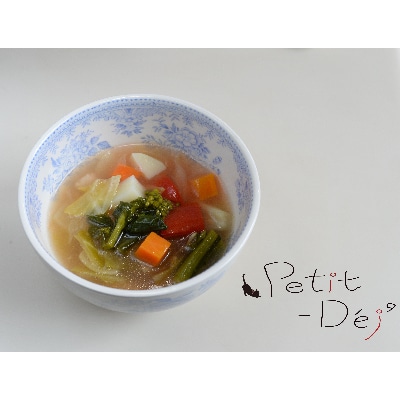 八ヶ岳南麓のこだわり農家さんが育てた野菜を使ったスープの詰め合わせ種類はお任せ6パックセット