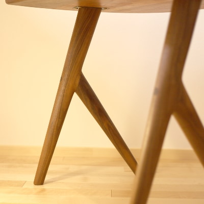 いっぴん工房の手作り木工家具  コンパスデスク