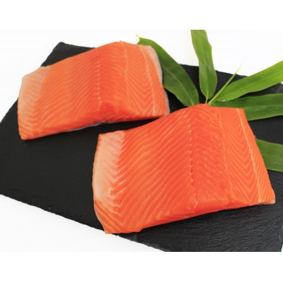 お刺身で食べられる「富士の介」+「甲州ワイン鱒」カットフィレ 各1枚 計560g