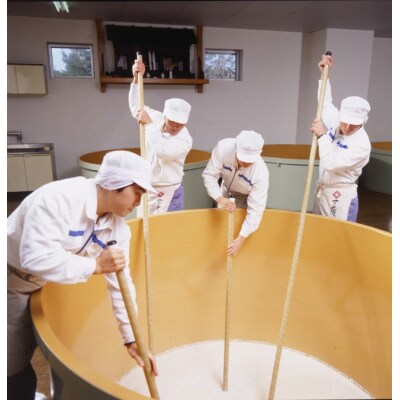 一ノ蔵 日本酒 Madena(マデナ)  720ml×1本 お酒 地酒 晩酌 ギフト 贈答品