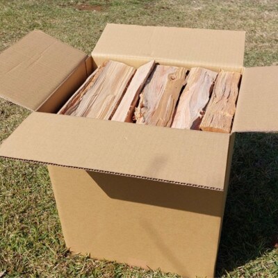 薪 針葉樹(割薪) 約20kg