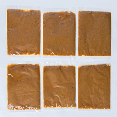 食べ応えあり!Lサイズ300g!エビ、イカ、タコの彩り豊かな海の幸シーフードカレー(6袋)