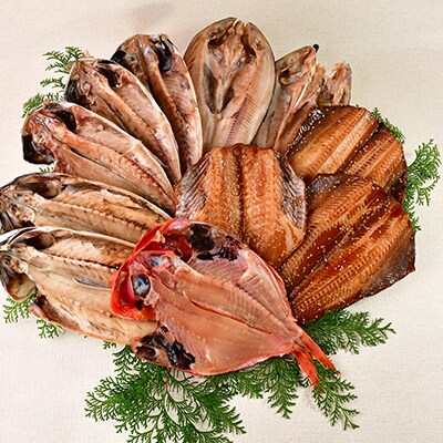 入久水産の「大満腹干物セット」