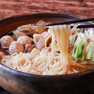 比内地鶏稲庭うどん鍋