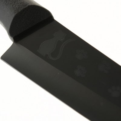 フォーエバー　彫刻黒セラミック包丁　ネコ　黒ハンドル　150mm