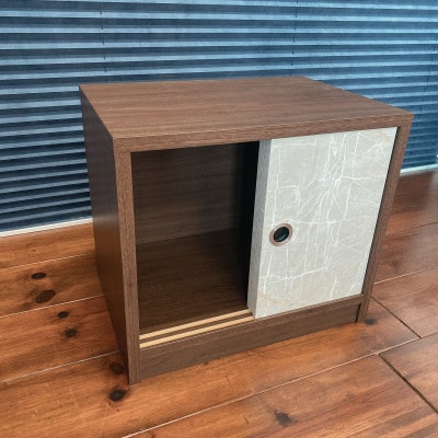 整(TOTONOU)石目調引き戸の収納サイドキャビネット