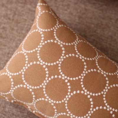 ミニクッション 長方形 タンバリン生地 キャメル (if1052)