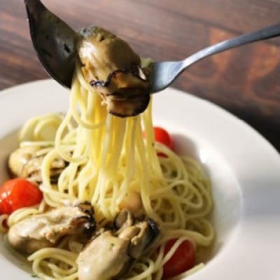 牡蠣の濃厚パスタソース4人前(270g×4袋)