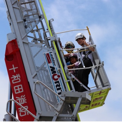 【青森県六戸町7月31日(金)体験分】十和田消防署35m級はしご車搭乗体験1回
