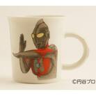 九谷焼　ウルトラマンマグカップ　スペシウム光線