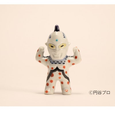 九谷焼　ウルトラセブン　西田裕子