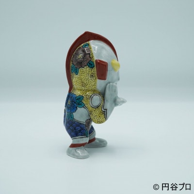 九谷焼　No.4　新ウルトラマン　吉田屋牡丹